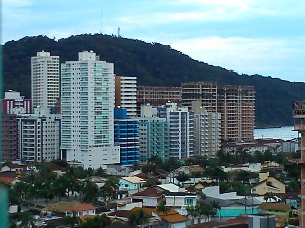 Apartamento No Canto Do Forte, Wi-Fi, Estacionamento Gratuito E Churrasqueira Praia Grande Dış mekan fotoğraf